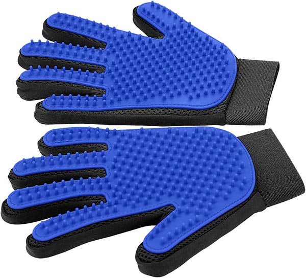 Photo of a pair of Pet Grooming Gloves