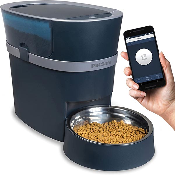 Photo of a PetSafe Smart Feed Automatic Dog and Cat Feeder
